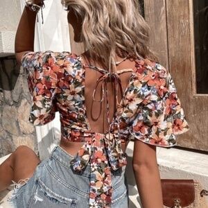 New SHEIN Allover Floral Print Tie Back Butterfly Sleeve Crop Blouse sz S